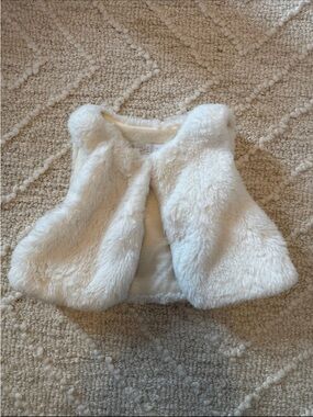 Baby faux fur sleeveless cardigan size 12 months